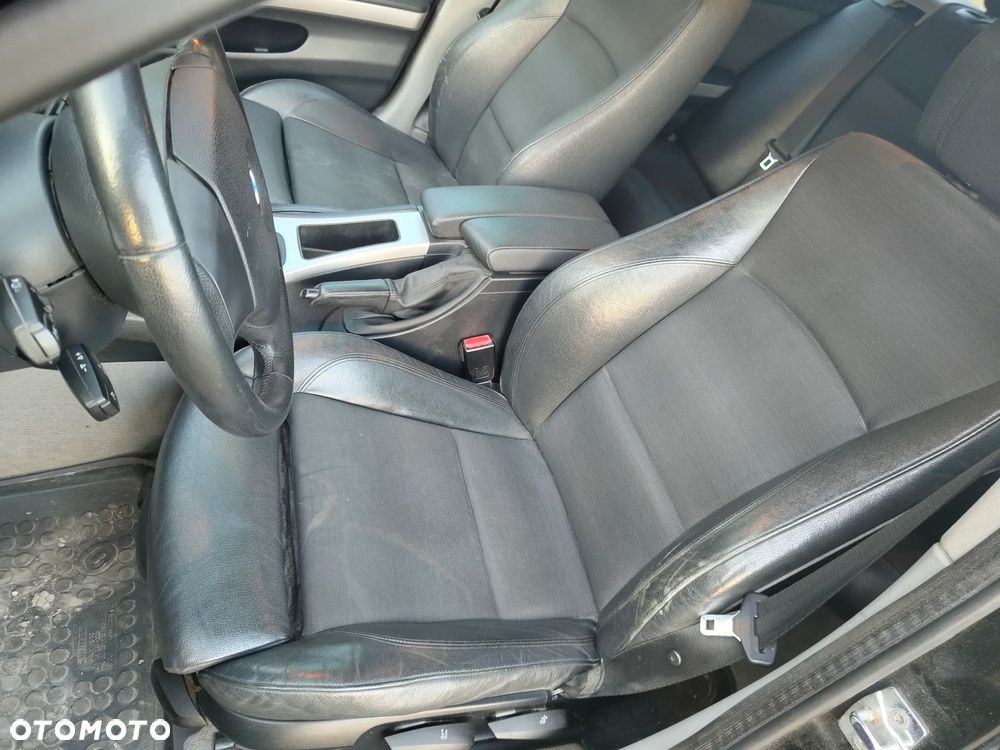 BMW Seria 3 320d - 5