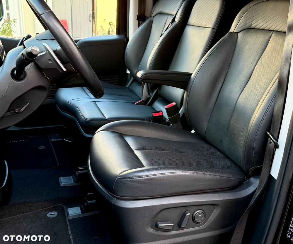 Hyundai Staria 1.6 T-GDI HEV Smart VIP - 21