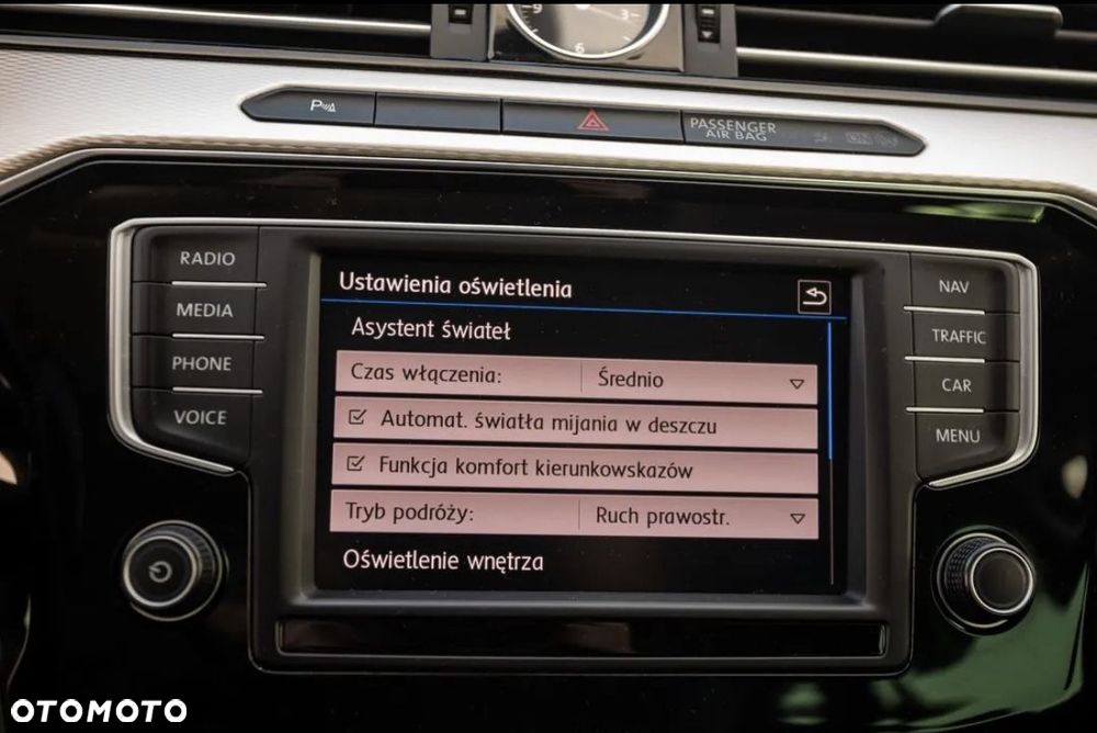 Volkswagen Passat 2.0 TDI BMT Highline DSG - 32