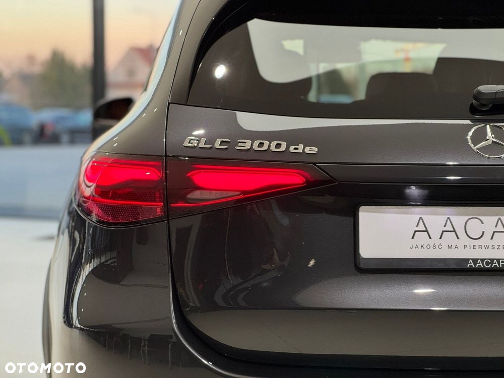 Mercedes-Benz GLC 300 de 4-Matic Avantgarde - 37