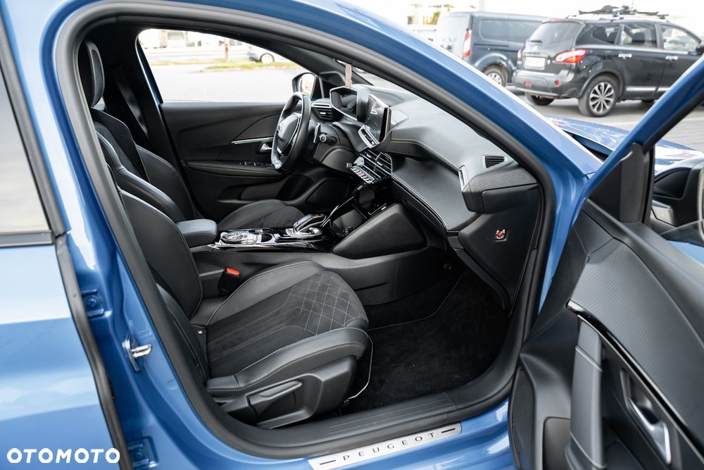 Peugeot 208 1.2 PureTech Allure S&S EAT8 - 23