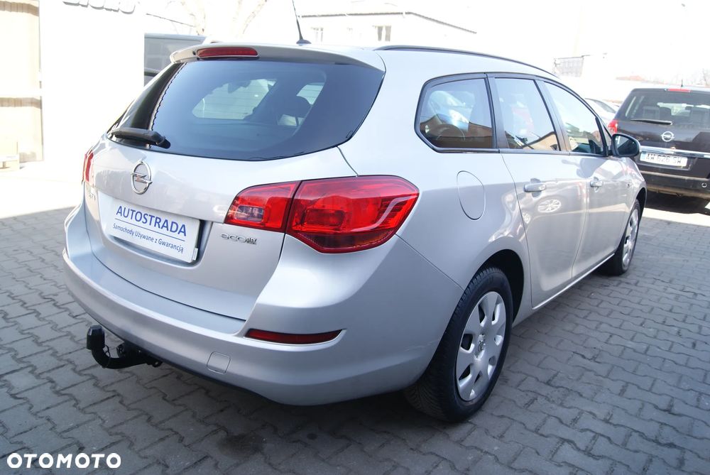 Opel Astra 1.4 ecoFLEX Cosmo - 5