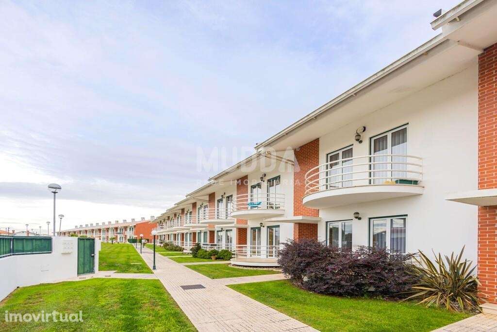 Moradia T3 em condomínio fechado com piscina – Cacia, Aveiro - Grande imagem: 2/60