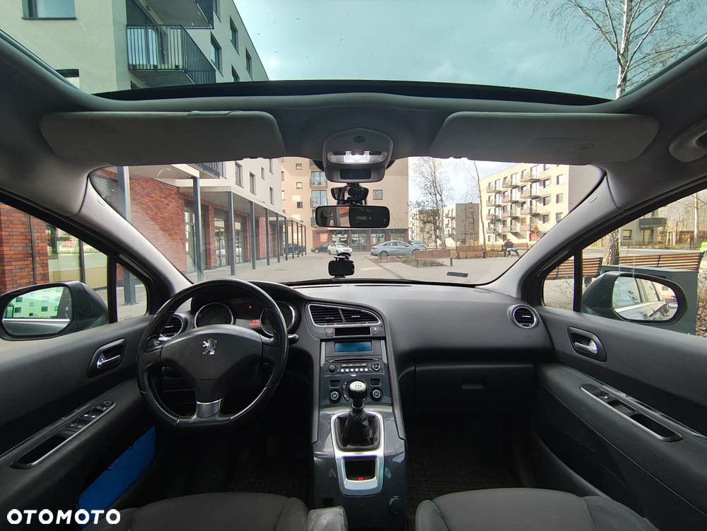 Peugeot 5008 1.6 HDi Family 7os - 16