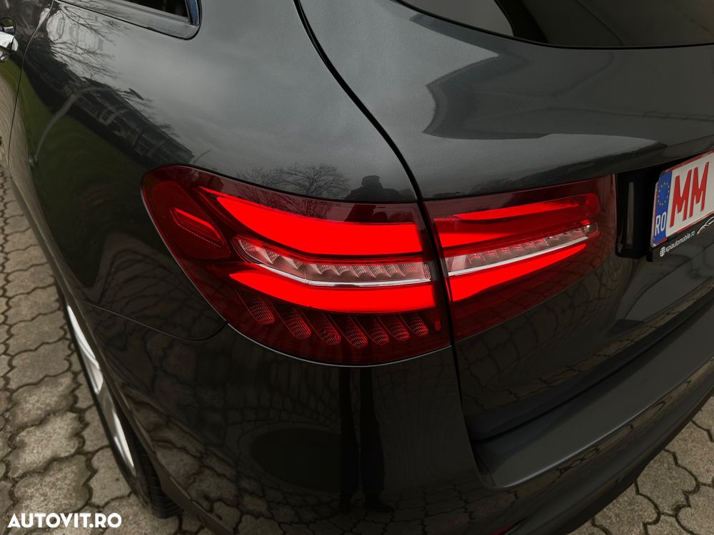 Mercedes-Benz GLC - 30