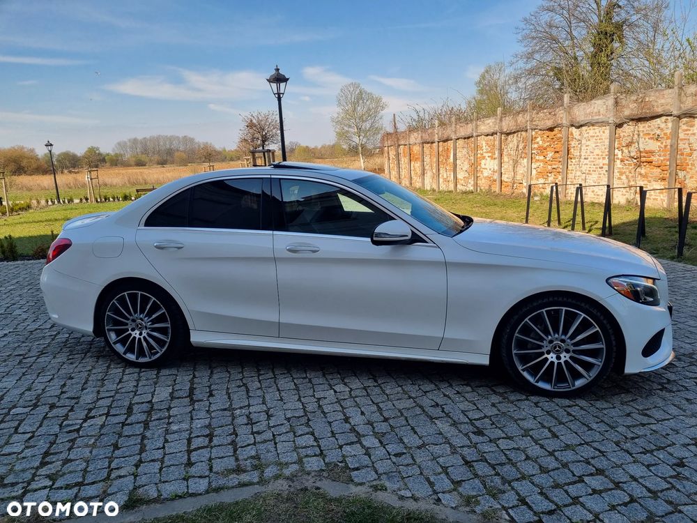 Mercedes-Benz Klasa C 300 9G-TRONIC - 6