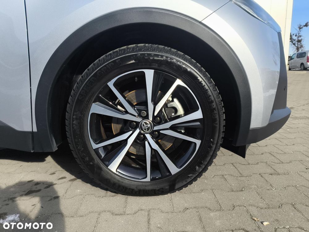Toyota C-HR - 18