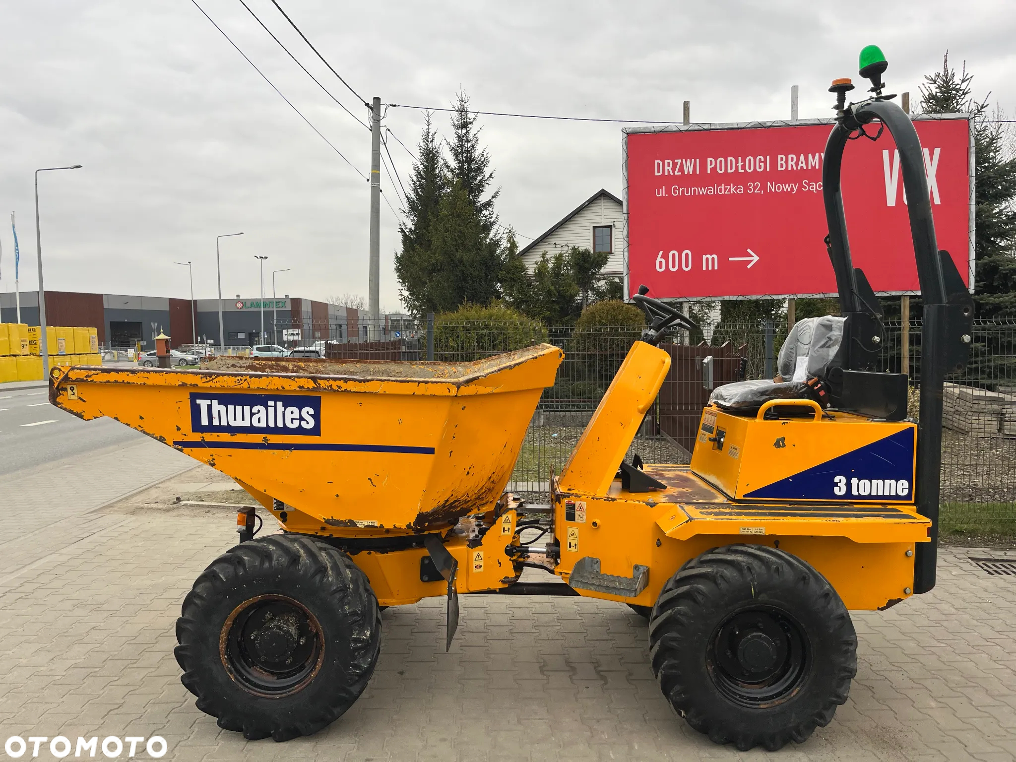 Thwaites Mach 580 3 Tonne Hydrostatic - 4