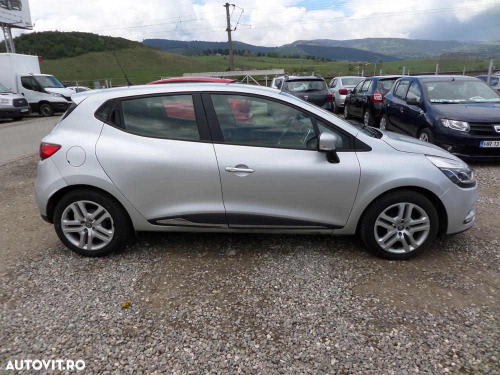 Renault Clio Energy TCe 90 Business - 12