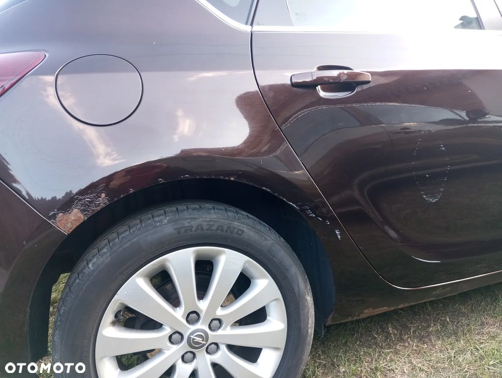 Opel Astra 1.4 T Cosmo - 7