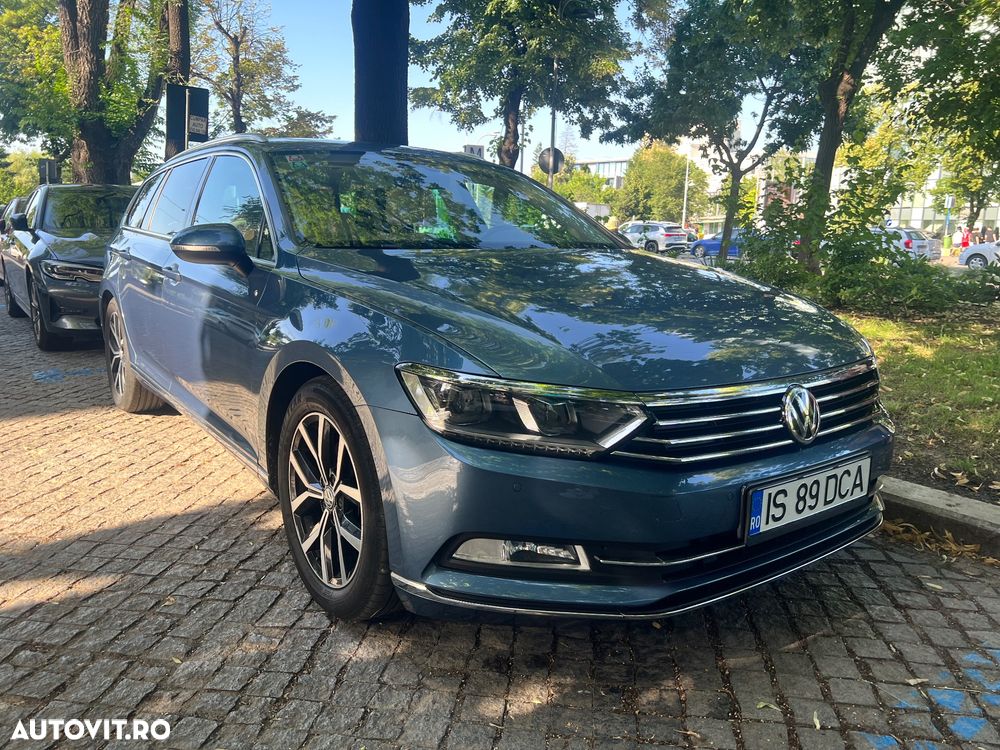 Volkswagen Passat - 2