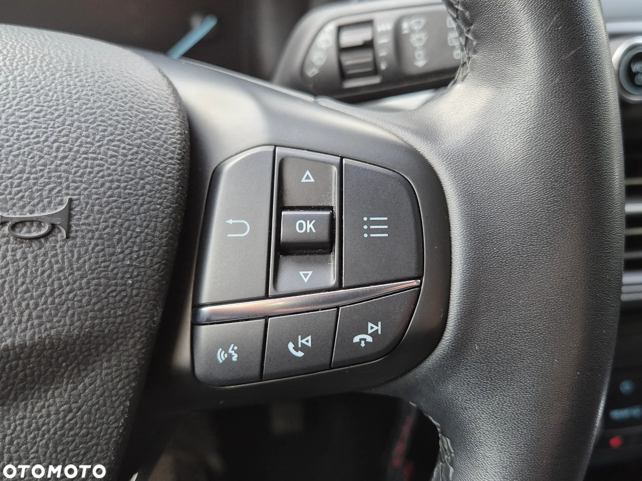 Ford Focus 1.0 EcoBoost mHEV Titanium - 21