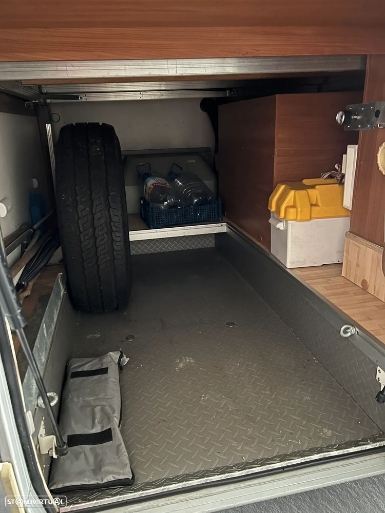 Hymer Eriba Living - 23