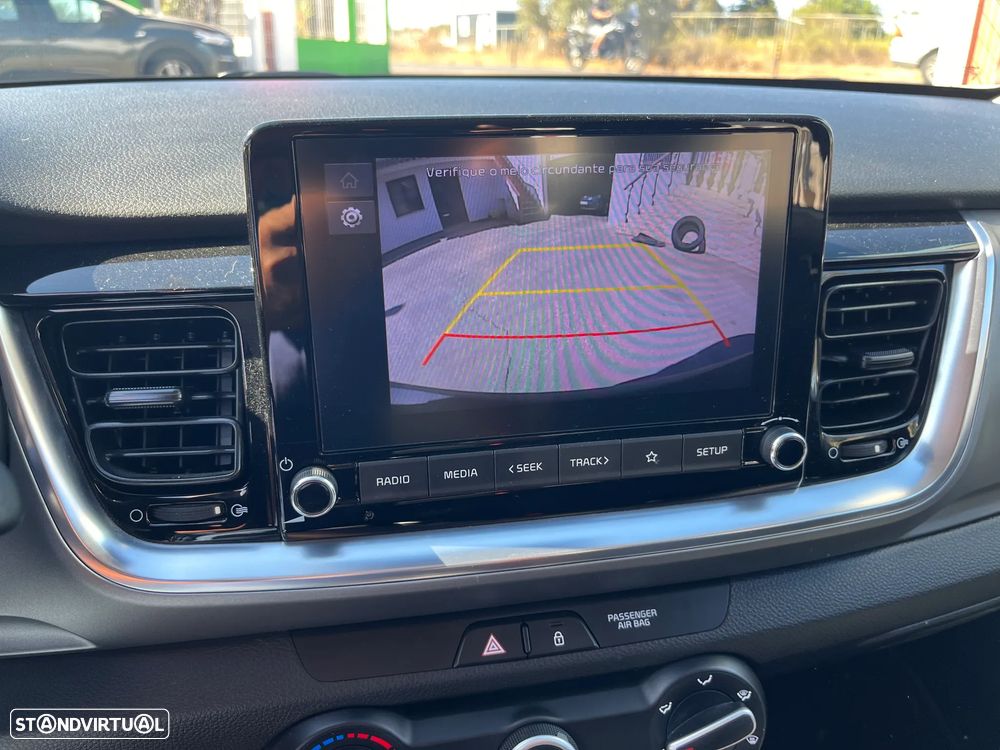 Kia Stonic 1.0 T-GDi Urban - 23