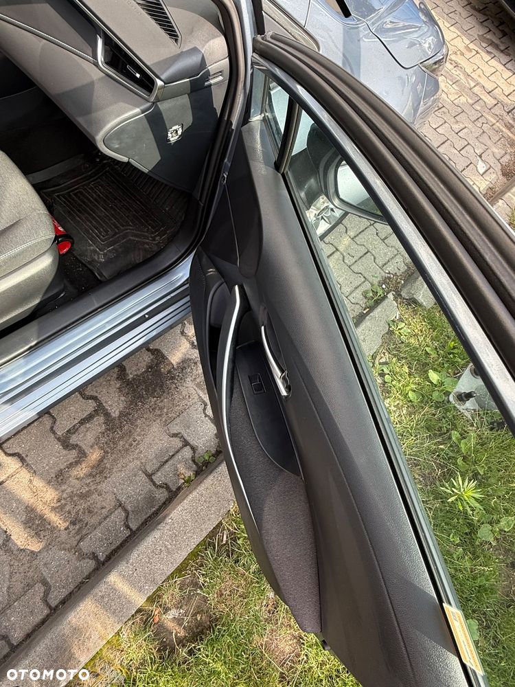 Toyota Corolla 1.5 Comfort MS - 12