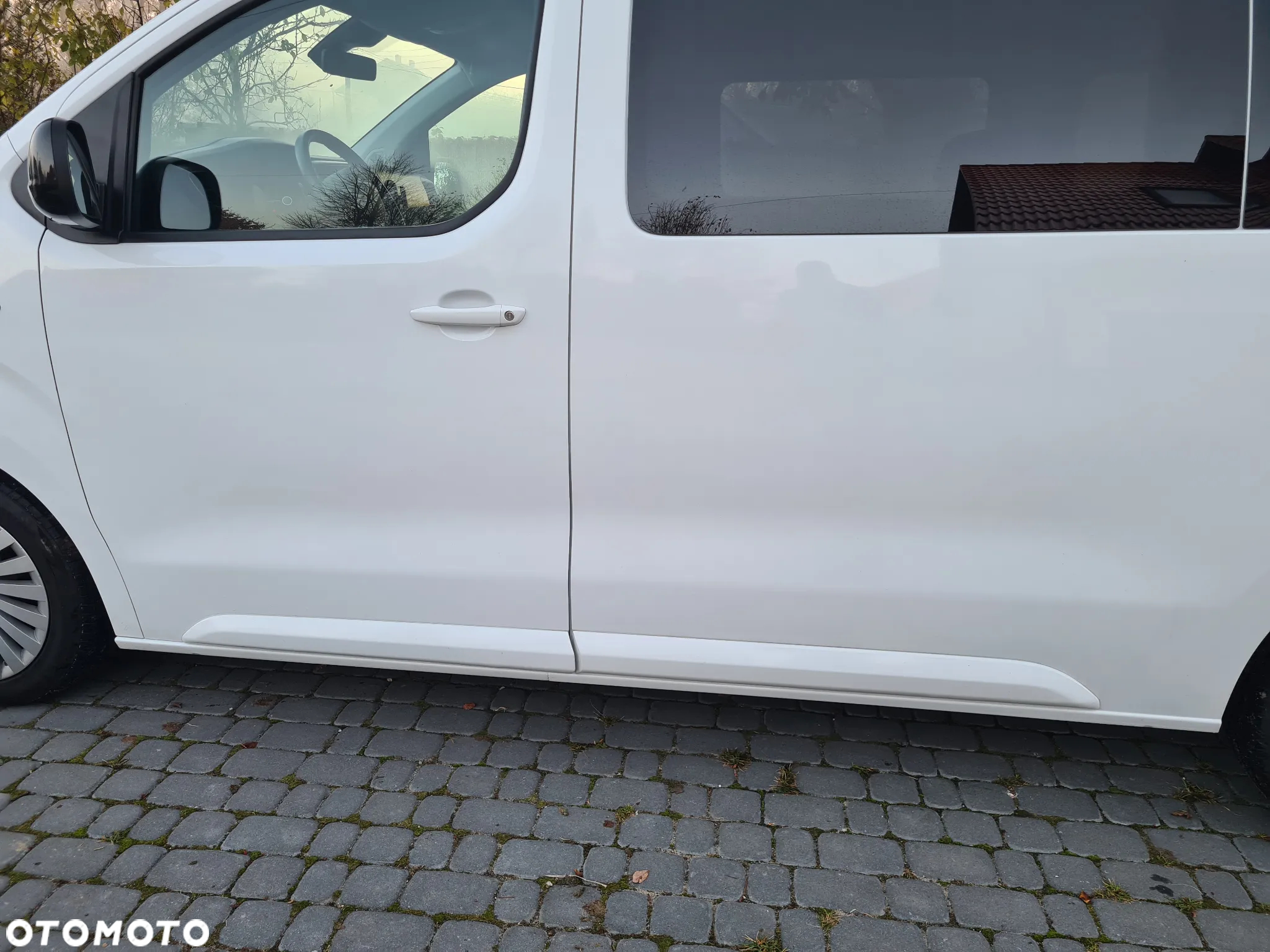 Peugeot Traveller 2.0 BlueHDi Long Business - 9