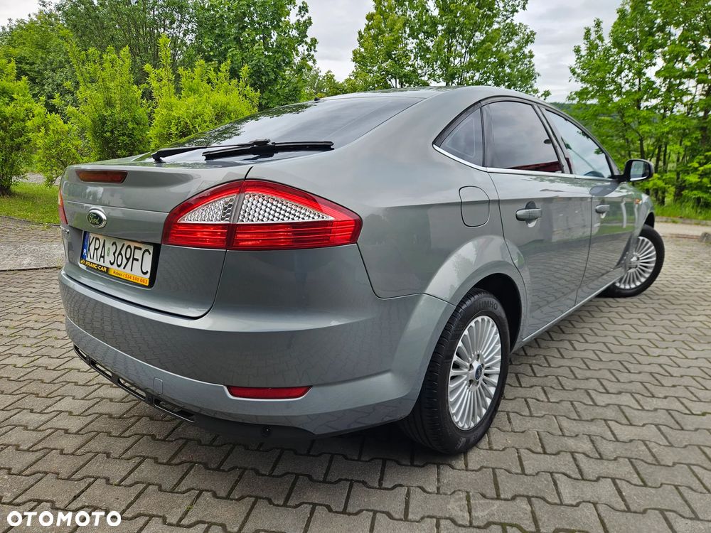 Ford Mondeo 2.0 Viva Titanium - 29