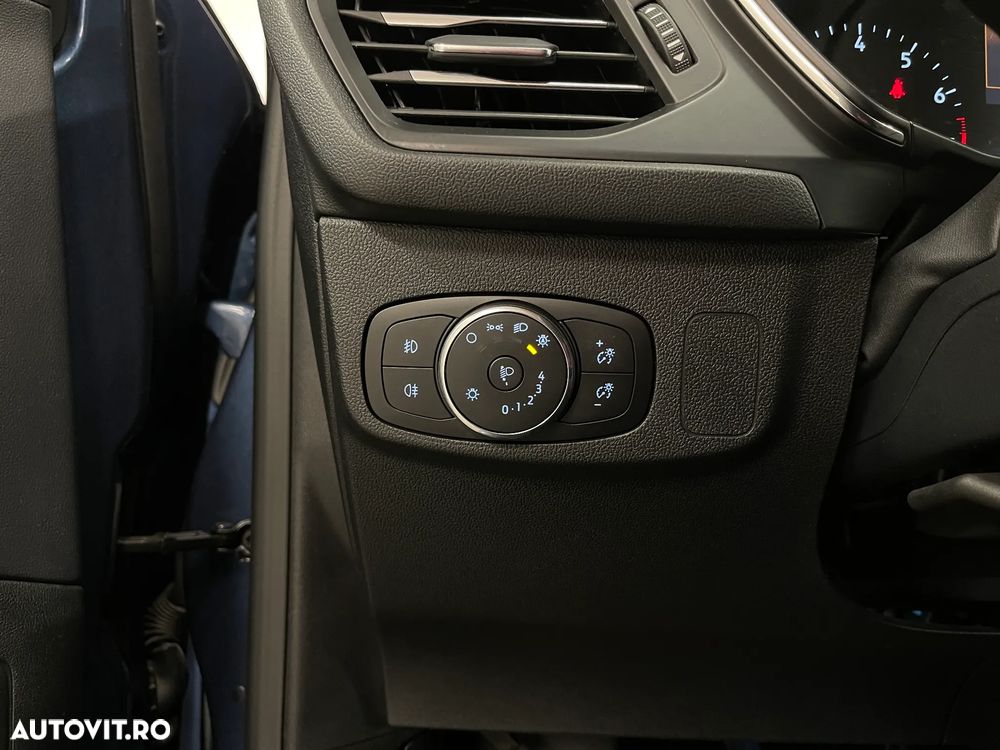 Ford Focus 1.0 EcoBoost MHEV Titanium - 25