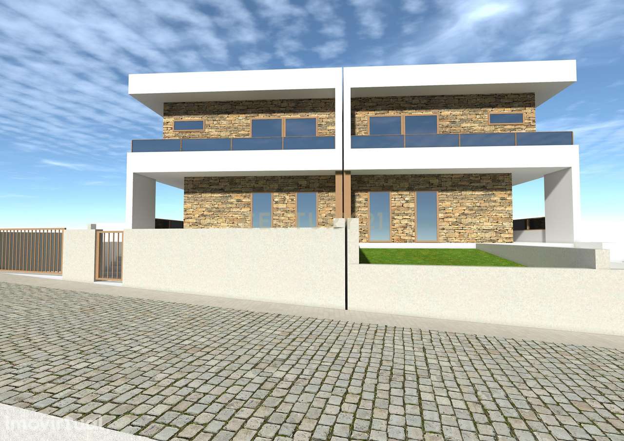 Terreno Urbano em Bragança - Oportunidade Única por 57.000€ - Grande imagem: 3/26