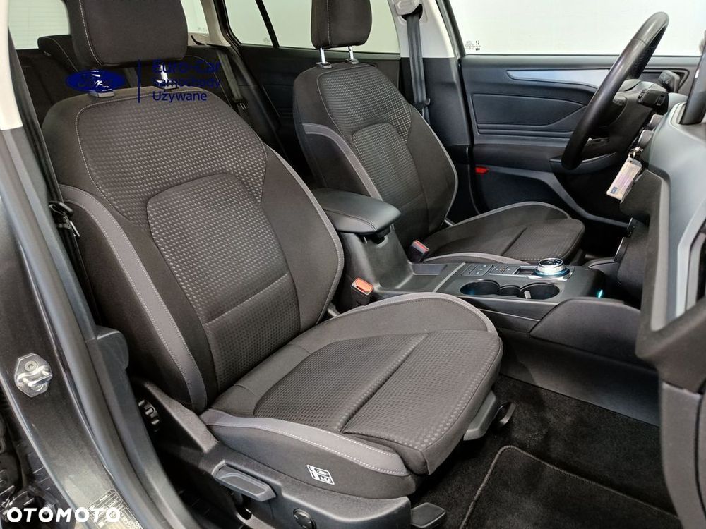 Ford Focus 1.5 EcoBlue Start-Stopp-System TITANIUM - 14