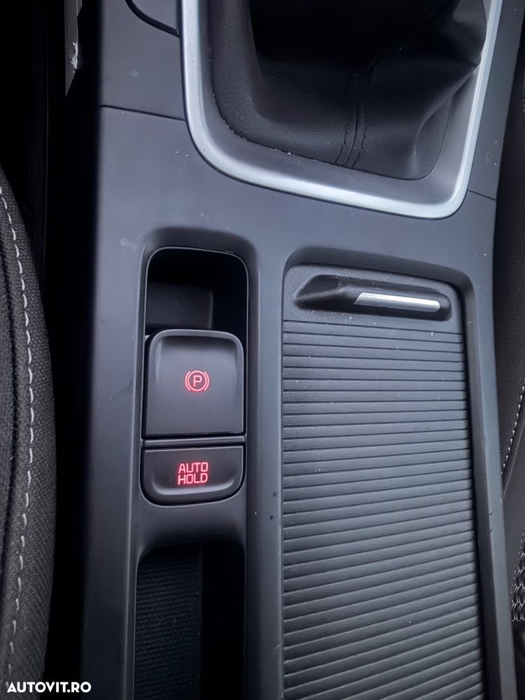 Kia XCeed 1.5 T-GDI 6MT MHEV Style - 20