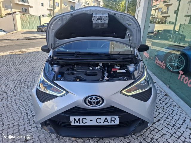 Toyota Aygo 1.0 X-Play - 49