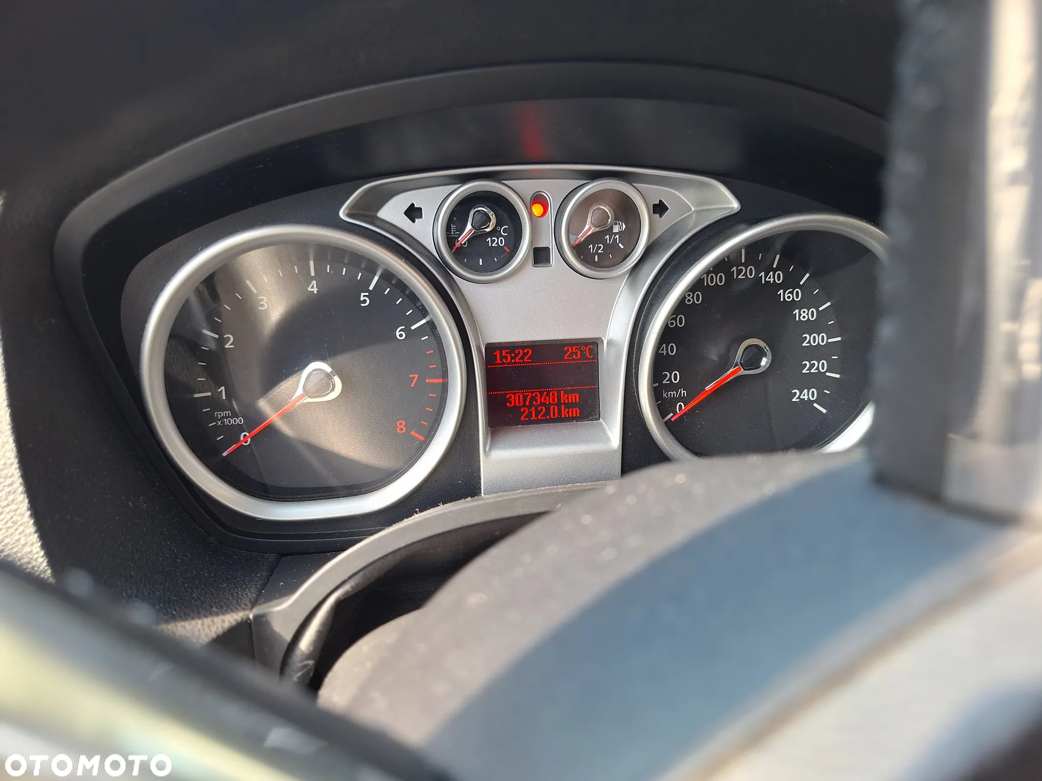 Ford C-MAX 2.0 Silver X - 26