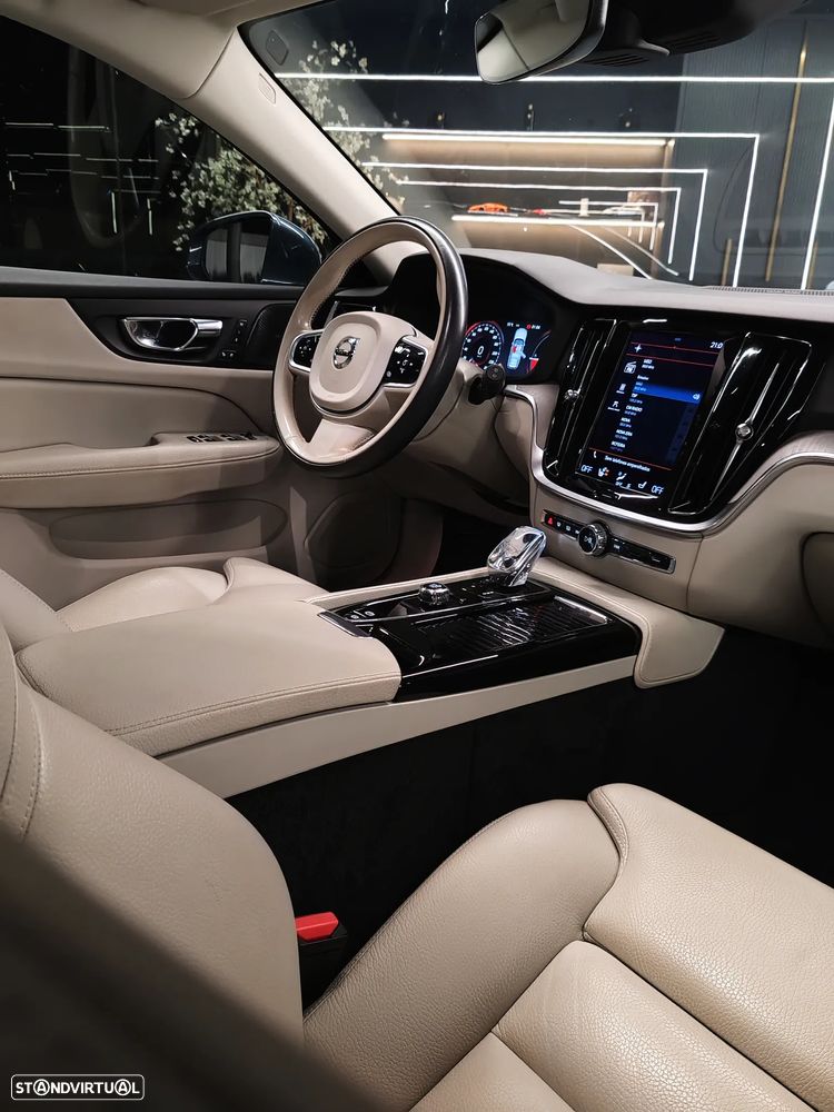 Volvo V60 2.0 T6 AWD TE Inscription - 13