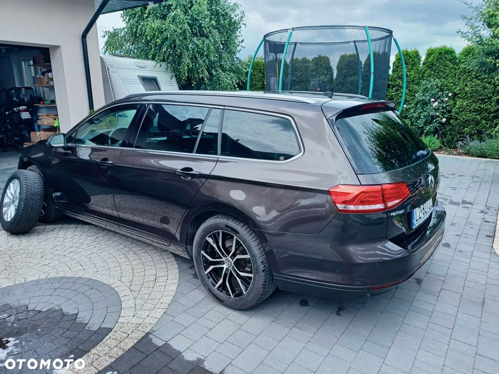 Volkswagen Passat 2.0 TDI BMT Comfortline DSG - 4