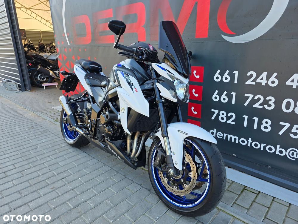 Suzuki GSX - 1