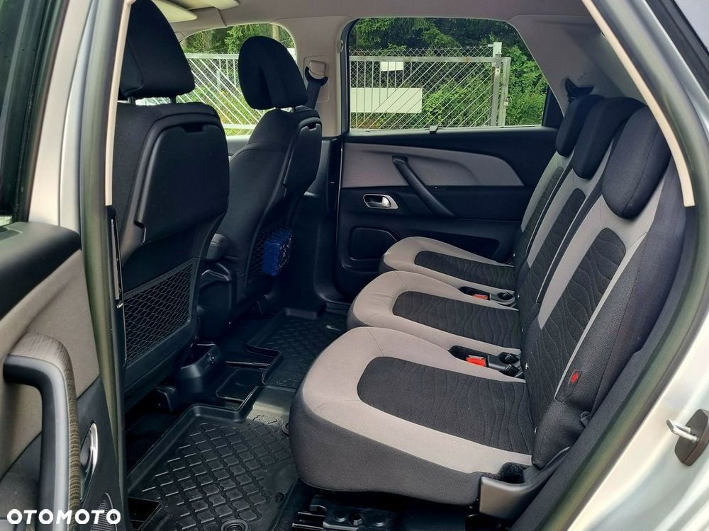 Citroën C4 Picasso e-HDi 115 Exclusive - 19