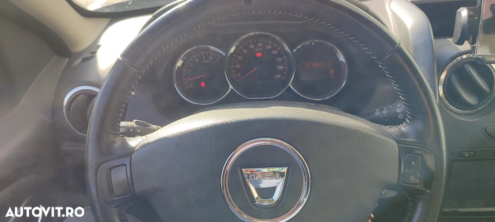 Dacia Duster dCi 110 FAP 4x2 Prestige - 11