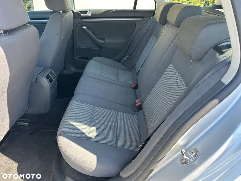 Volkswagen Golf 1.9 TDI United - 6