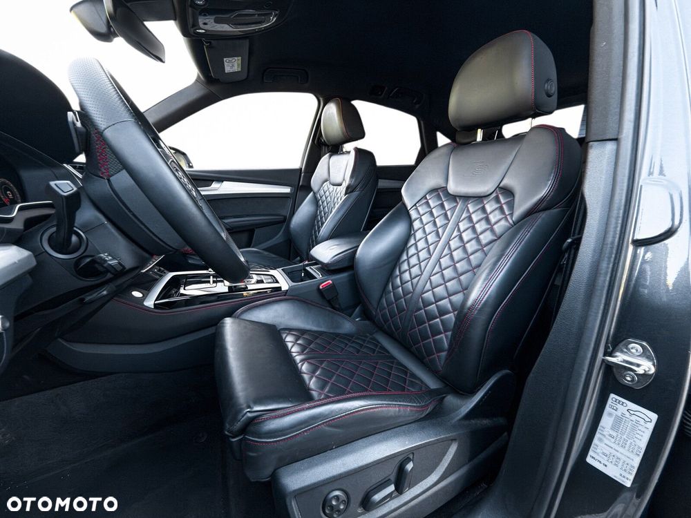 Audi Q5 Sportback - 16