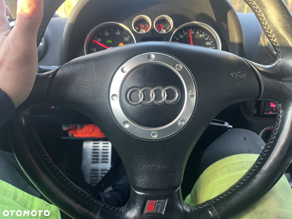Audi TT Coupé - 5