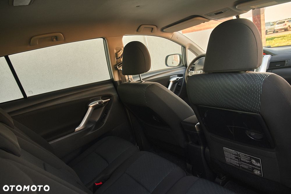 Toyota Verso 1.8 5-Sitzer Executive - 24