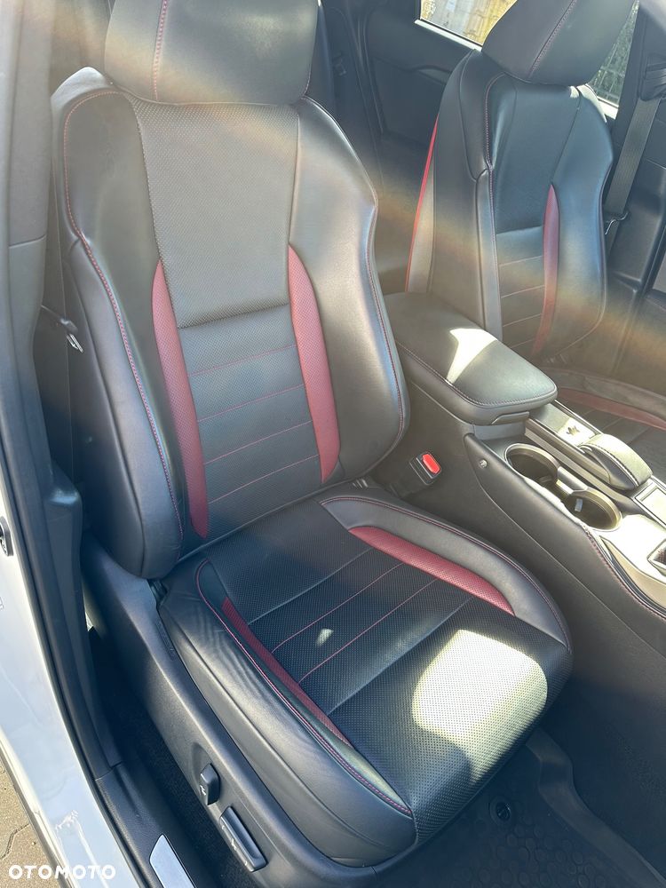 Lexus NX 300h F Sport Edition AWD - 15