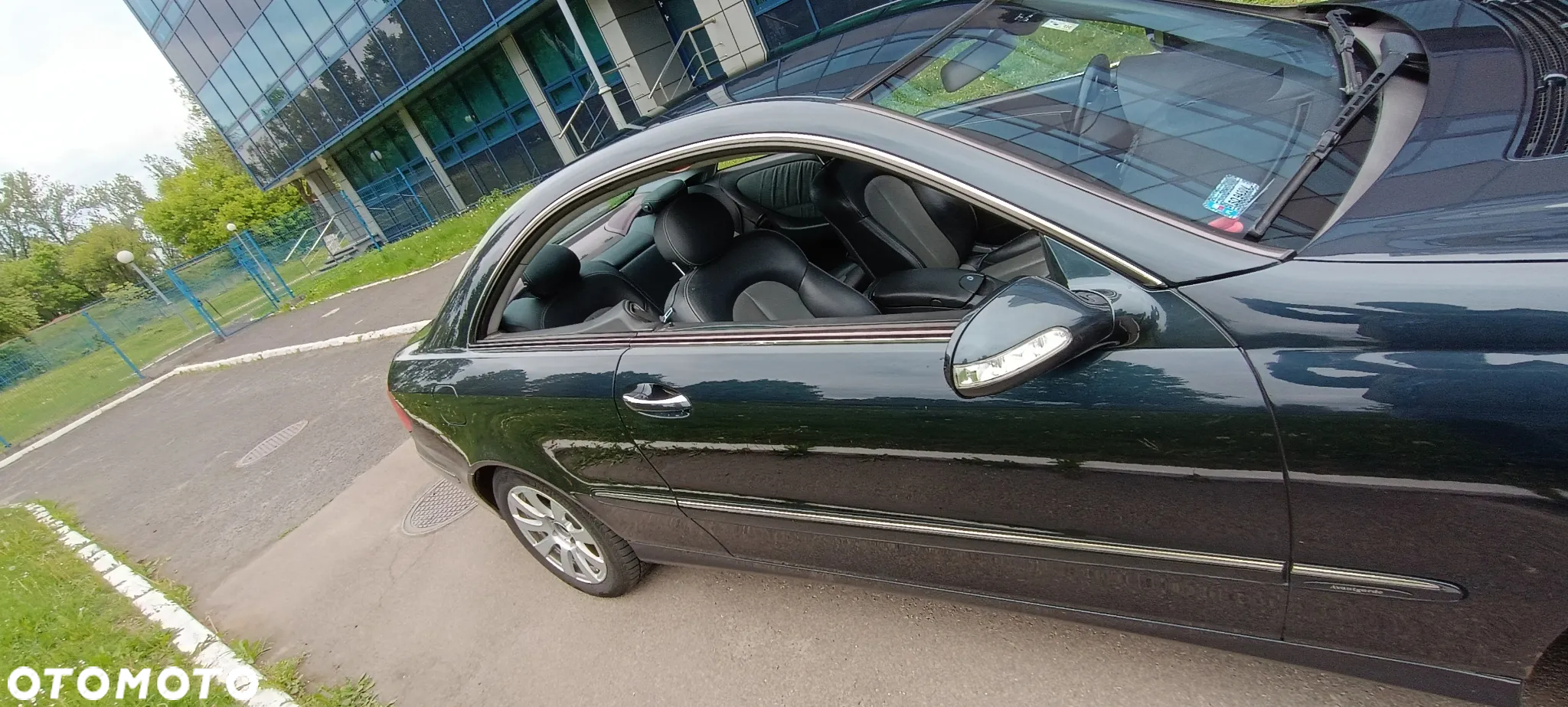 Mercedes-Benz CLK - 16