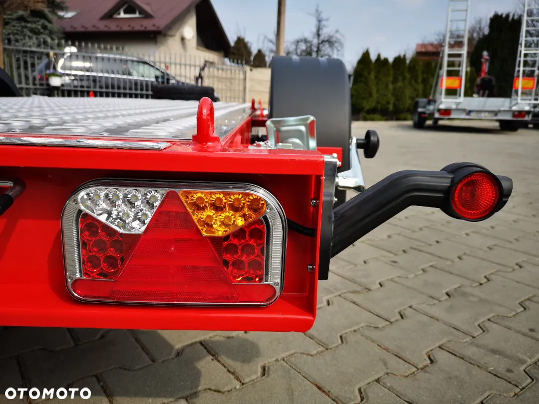 SAN-CAR - 8