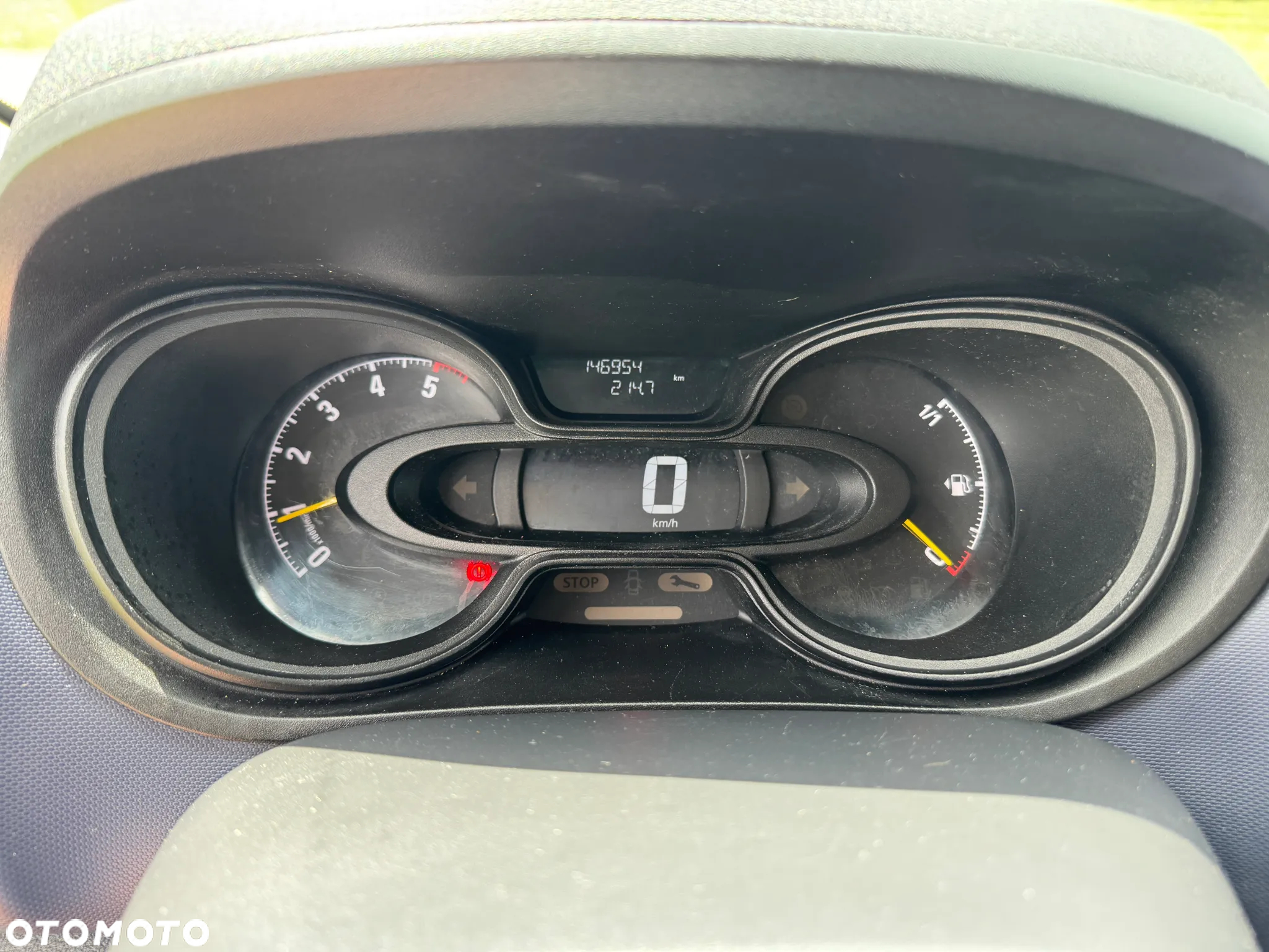 Opel VIVARO - 13
