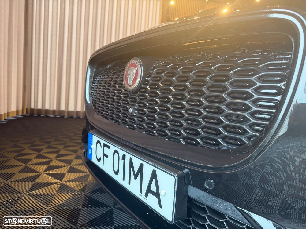 Jaguar I-Pace EV400 AWD First Edition - 9