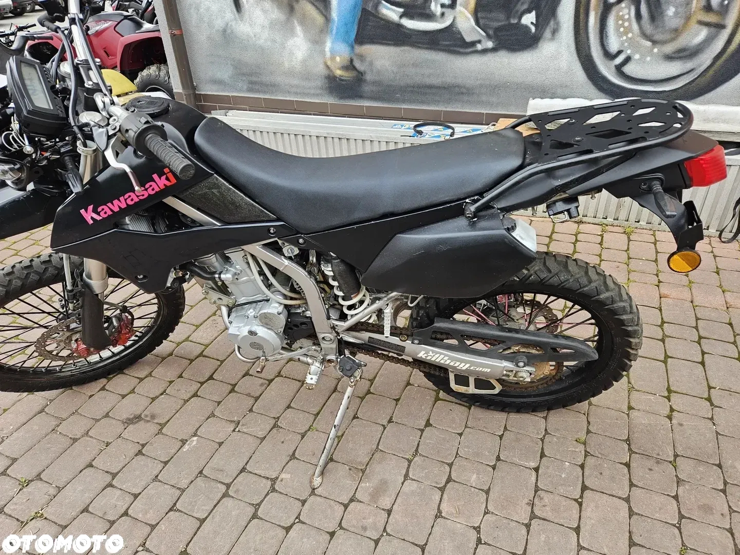 Kawasaki Inny - 18