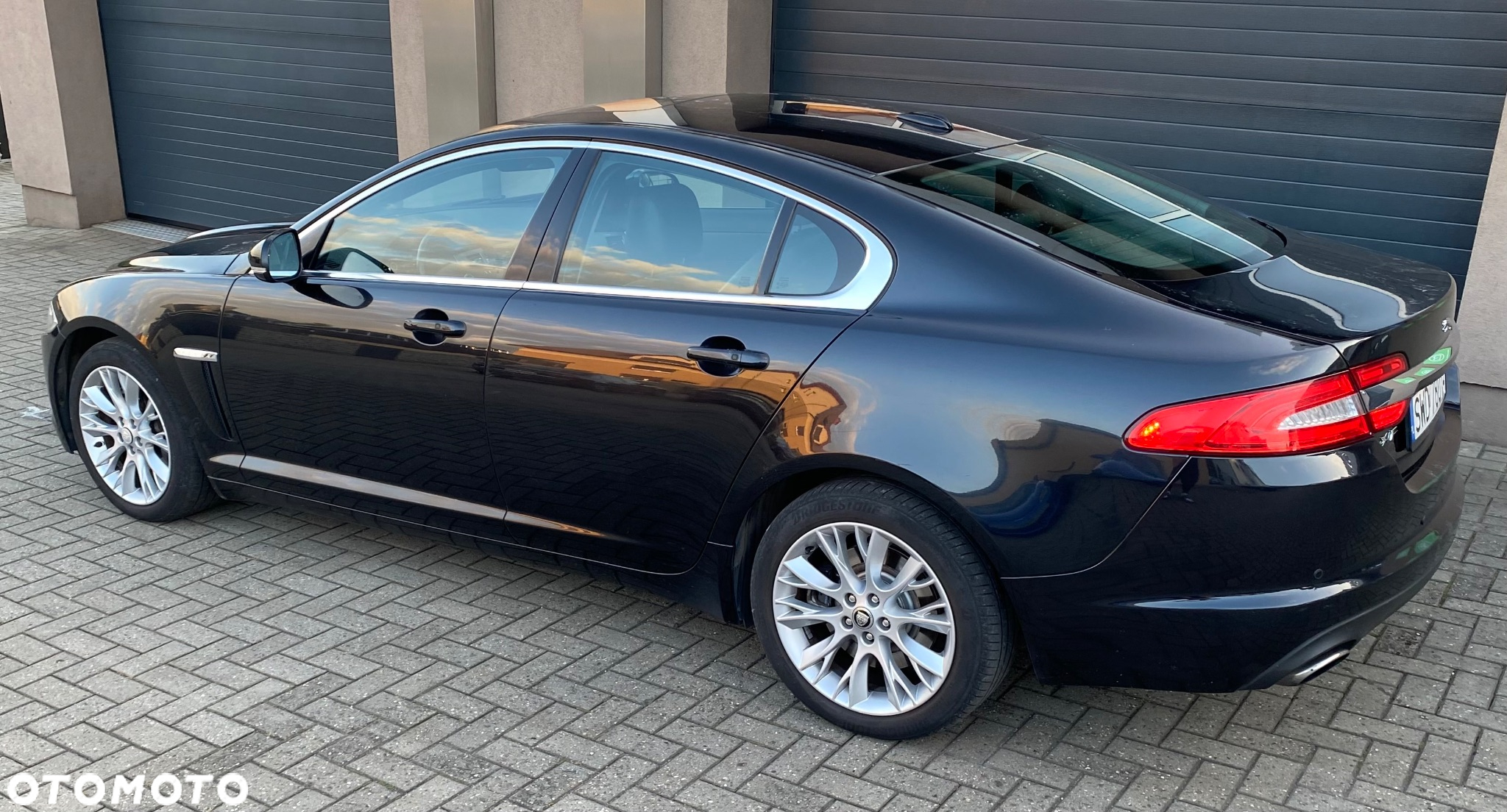 Jaguar XF 3.0 V6 D S Luxury - 21