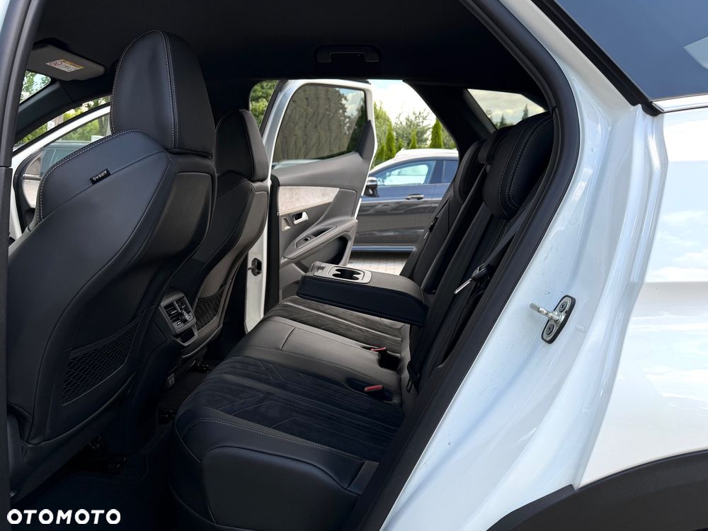 Peugeot 3008 1.6 PureTech HYbrid Allure S&S EAT8 - 36