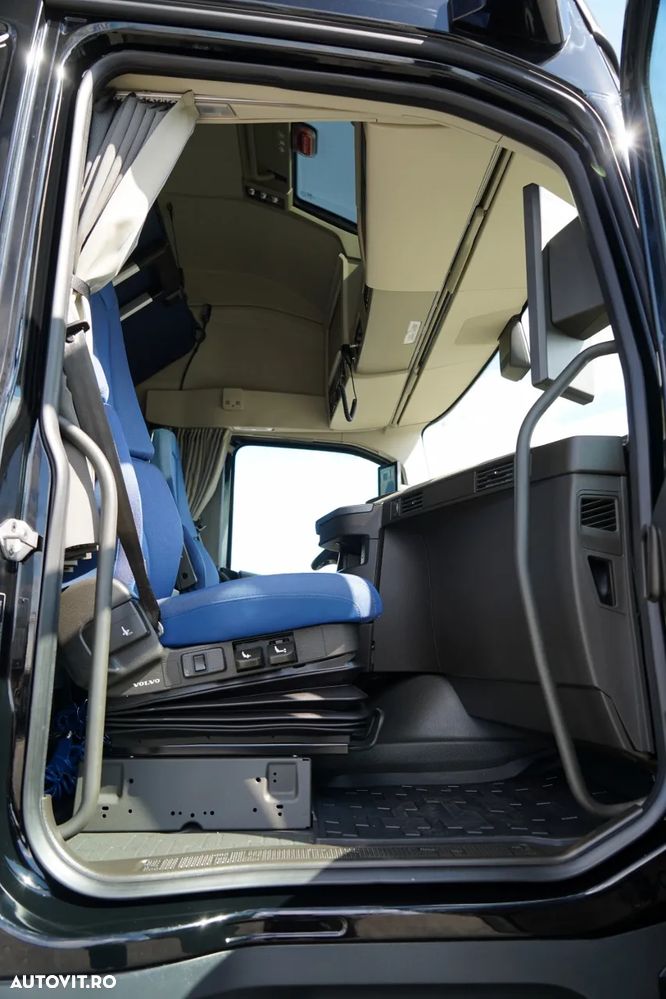 Volvo FH 500 / COMBINAT TANDEM / 120 M3 / TRANSIT / I-SAVE / I-PARK COOL / DIRECȚIE CU RIDICABILITATE / ȘINCĂLĂTORI BOGIE / WECON / 2025 - 37
