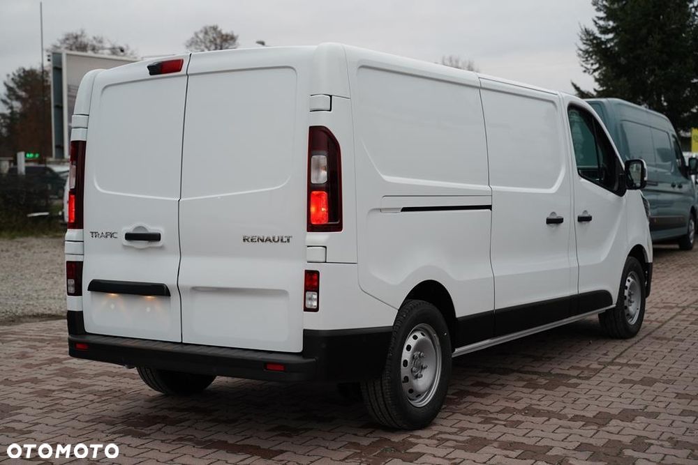 Renault Trafic 2.0 dCi L2H1 HD Extra - 4