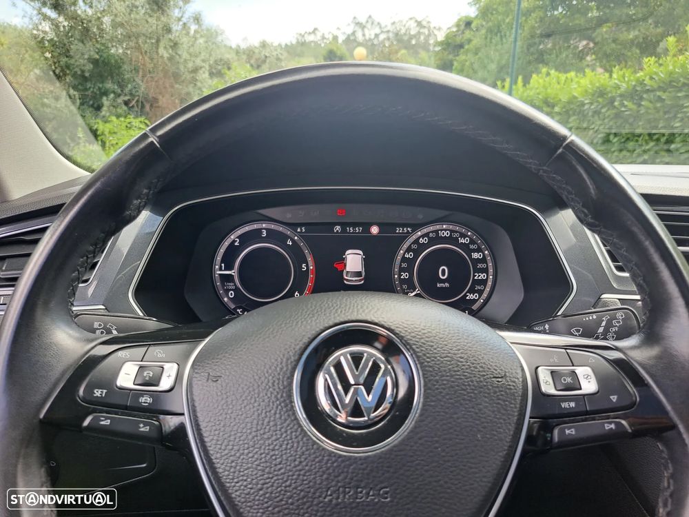 VW Tiguan 2.0 TDI Conceptline - 25