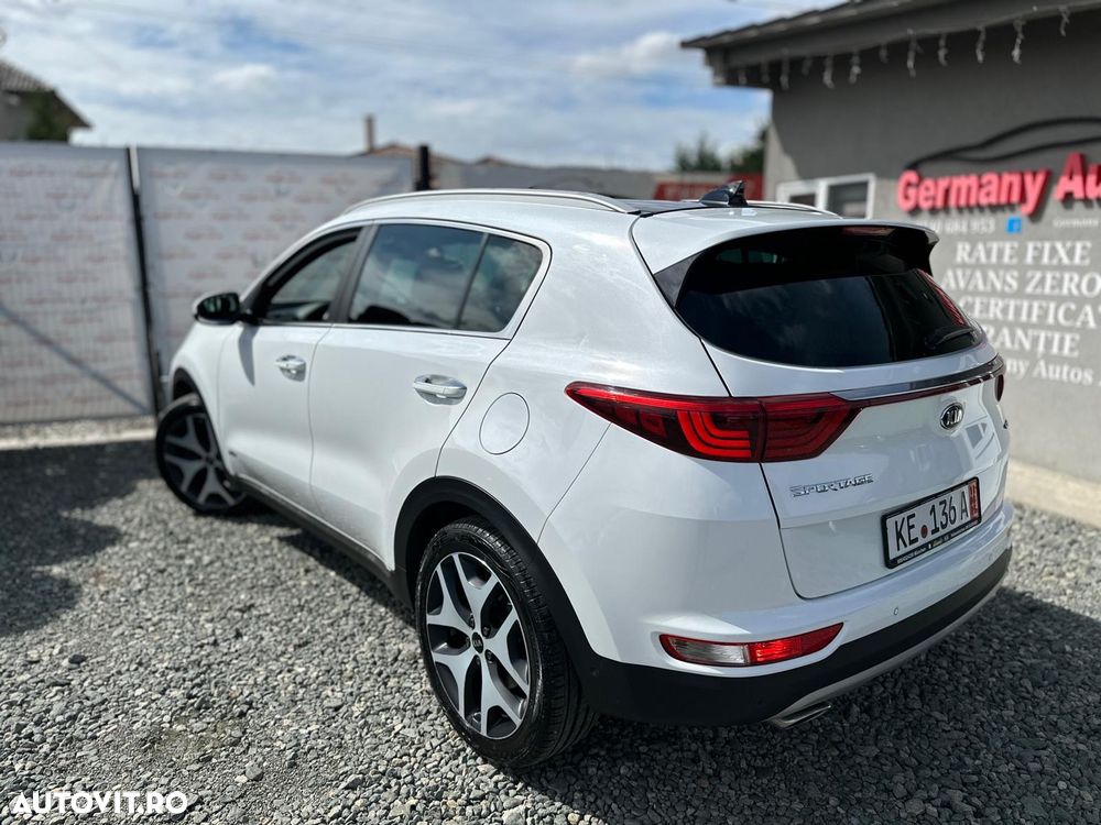 Kia Sportage 2,0 CRDI AWD Aut. GT Line - 3