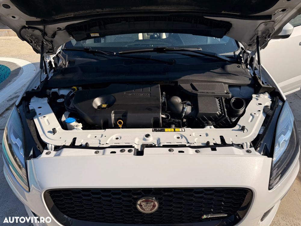 Jaguar E-Pace D180 AWD R-Dynamic HSE - 9