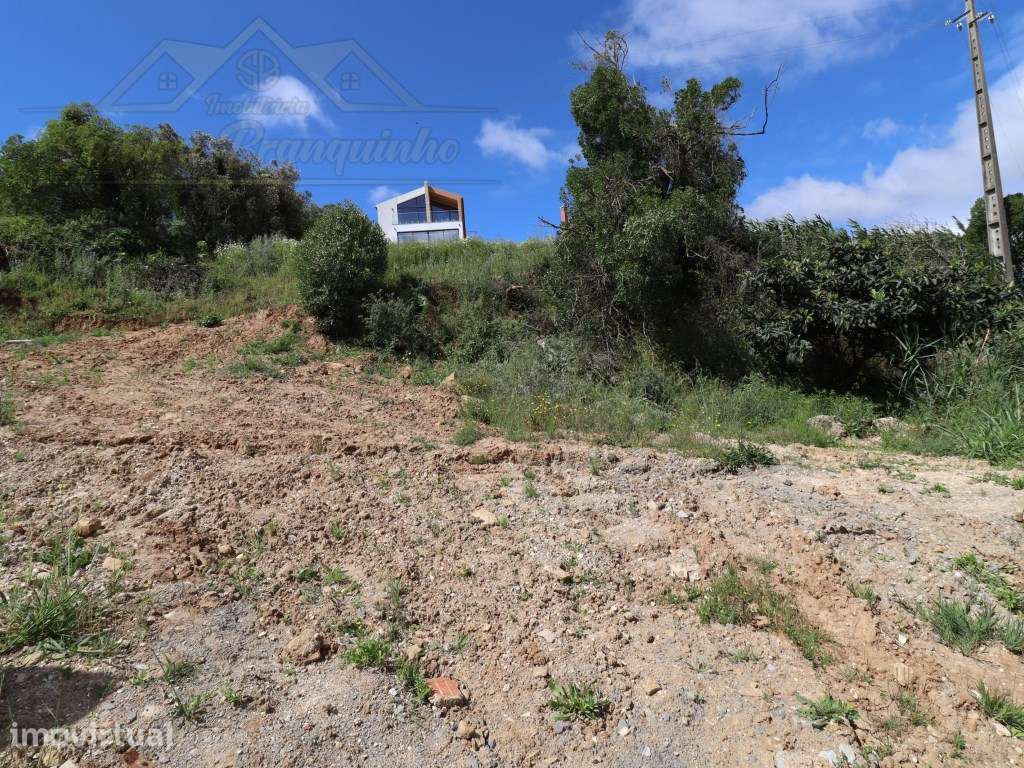 Terreno urbano para CONSTRUÇÃO DE 2 MORADIAS - Grande imagem: 5/8